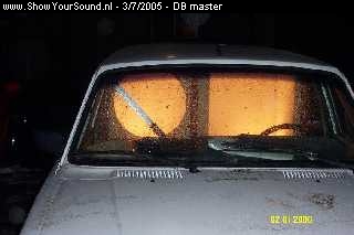 showyoursound.nl - De meeste DB in een BMW Touring!! - DB master - dcp_0591.jpg - voorruitaanzichtje 